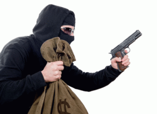 भक्तपुरको निकोशेरामा दिउँसै लुटपाट, ४ जना पक्राउ